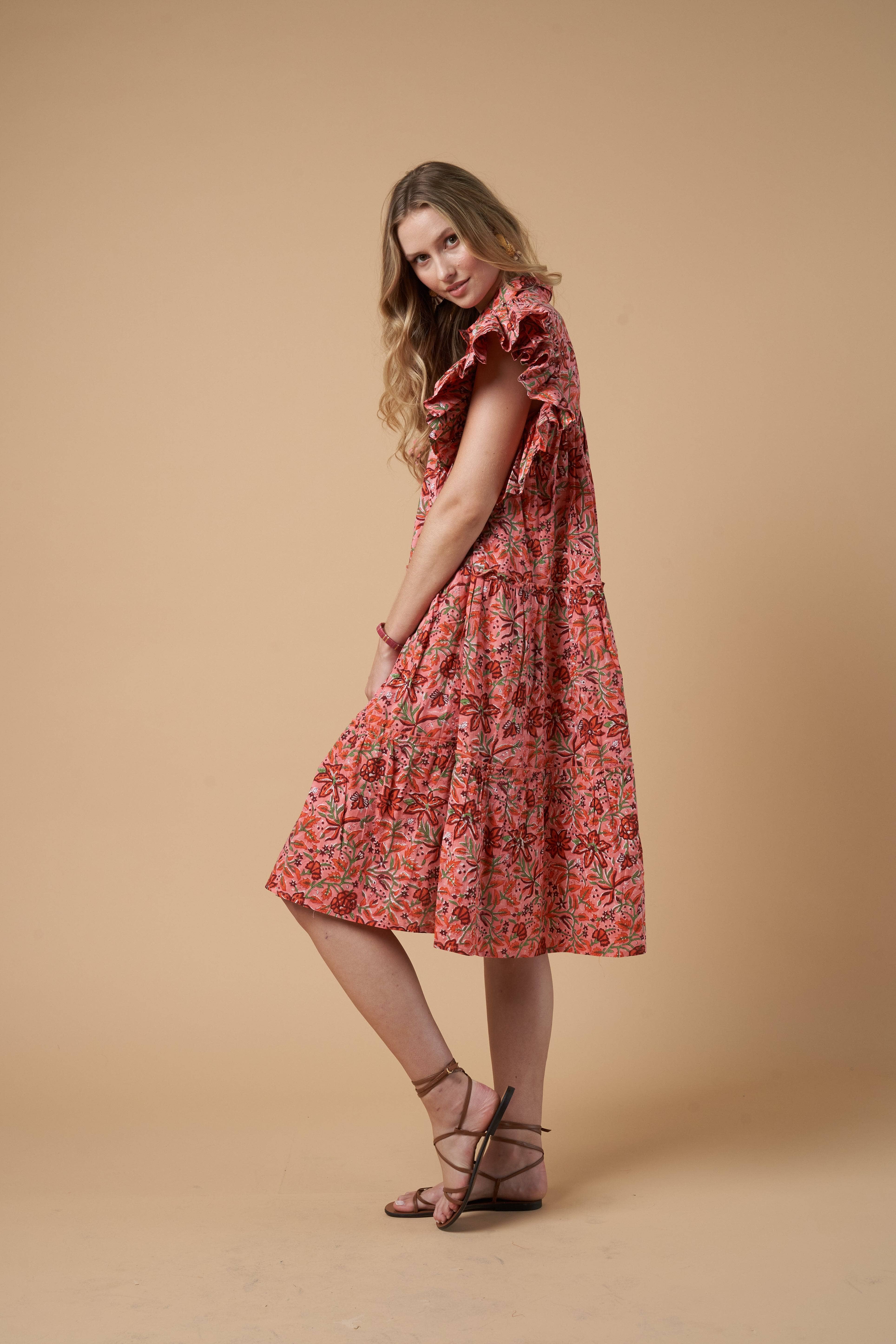 madelyn mini dress Madelyn Short Dress Pink Feminine & Airy Look