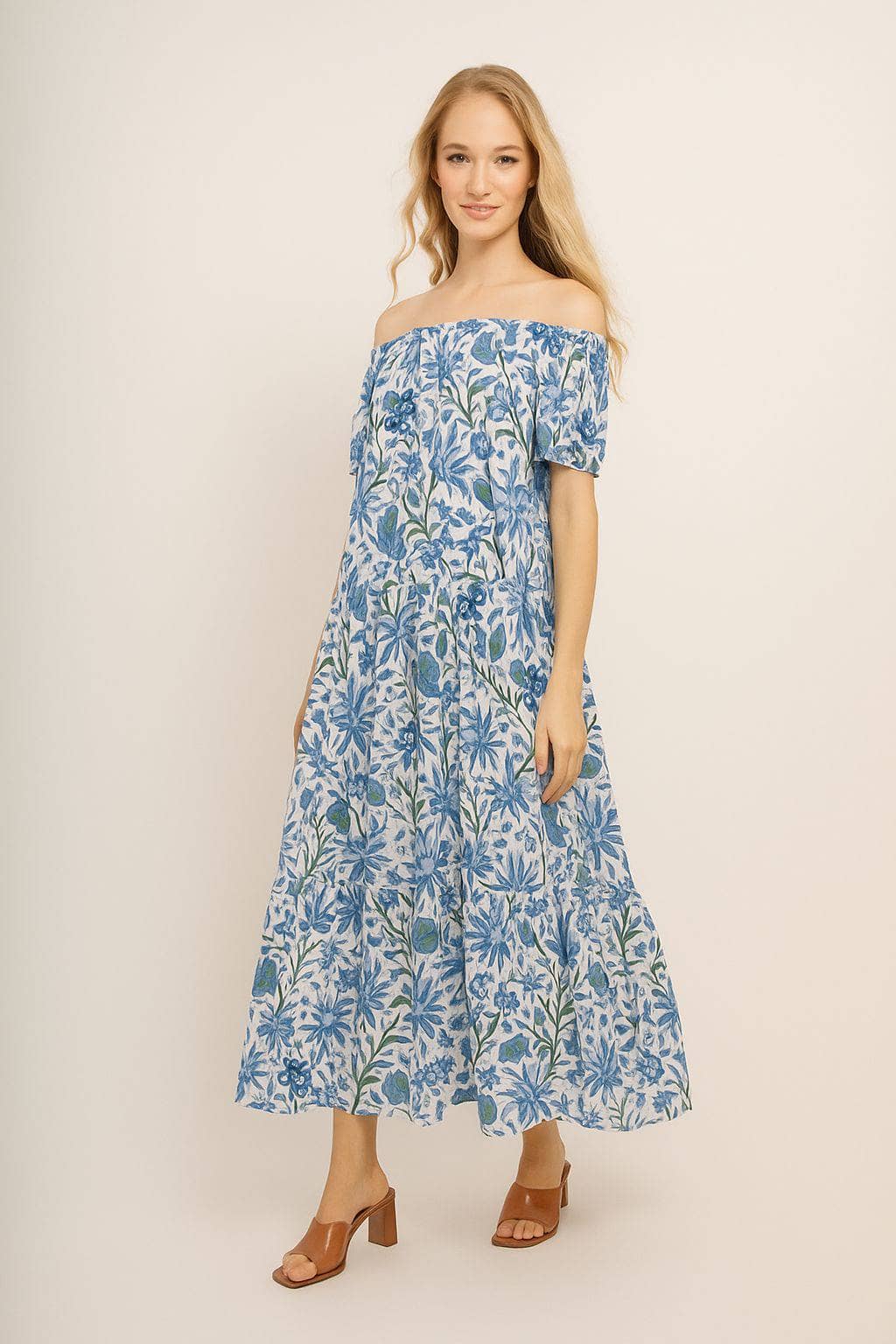Momposina Valeria Blue
